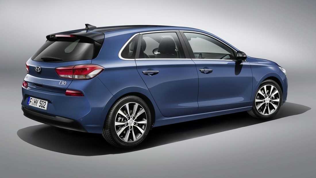 현대 i30 후측면 출처 다음자동차
