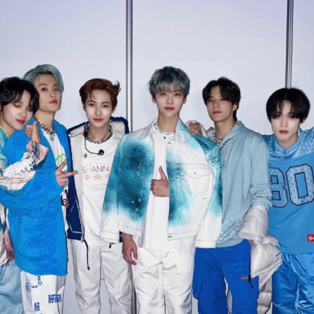 NCTDREAM-다함께-어깨동무하는-모습