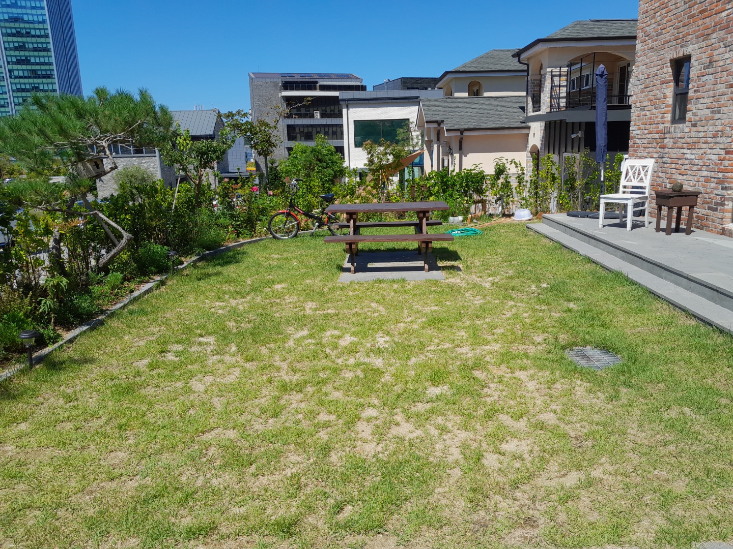 전원주택 잔디심기