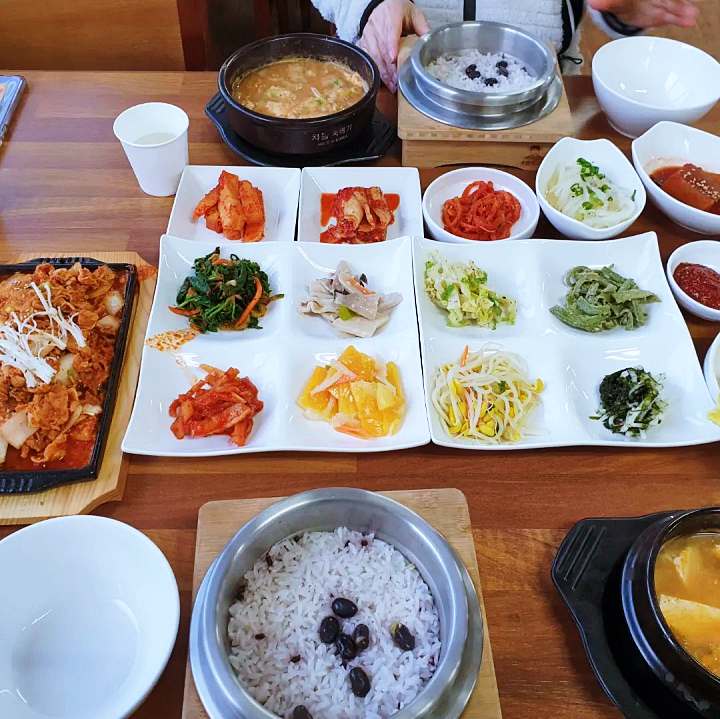 전북 부안 가게 뽕잎밥 정식 젓갈 백반 뽕잎비빔밥 남도 백반집 & 죽염 판매처 믿고 떠나는 스타 노영국 고향 맛집 추천