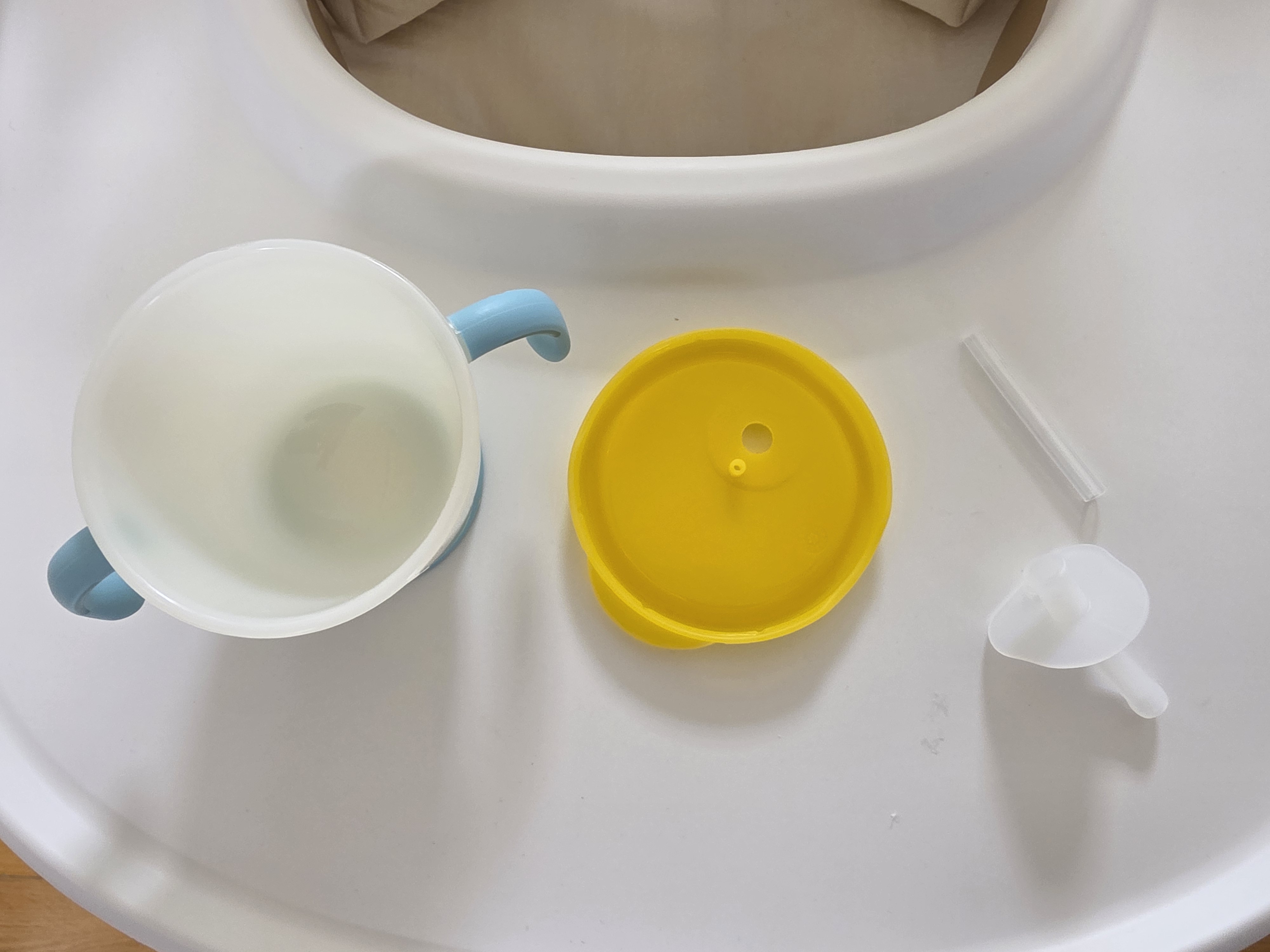 아기 빨대컵 세척이 편한 릿첼 빨대컵 4단 분리 구조와 일체형 실리콘 패킹