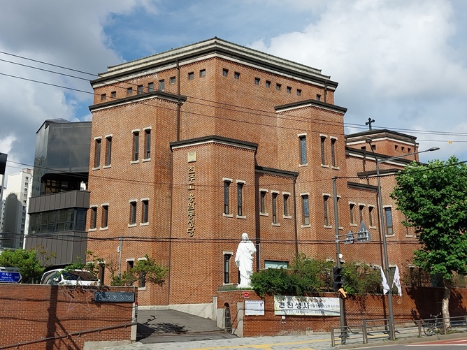 서울 응암동성당