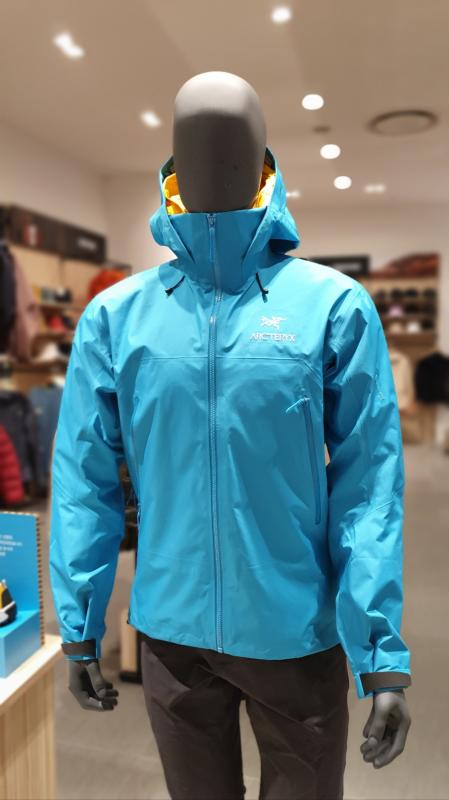 아크테릭스 FW23 베타 AR 재킷 남성 AJNFMX7082