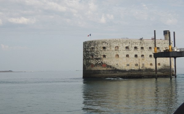 포트 보야르 감옥 사진