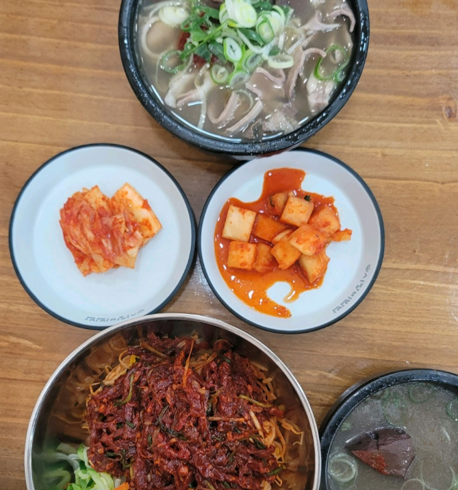 익산 육회비빔밥 전문점 시장비빔밥 (영등점) 안내