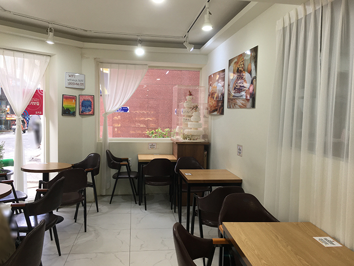 러시아-케이크-매장-내부