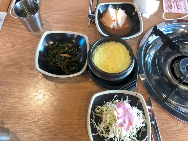 철판떼기 기본 밑반찬
