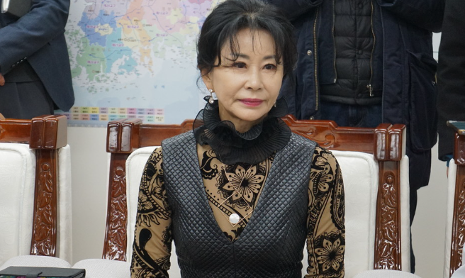 진미령 나이