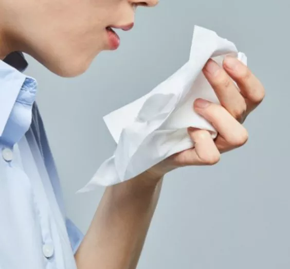 마른기침이-나는-이유-건강