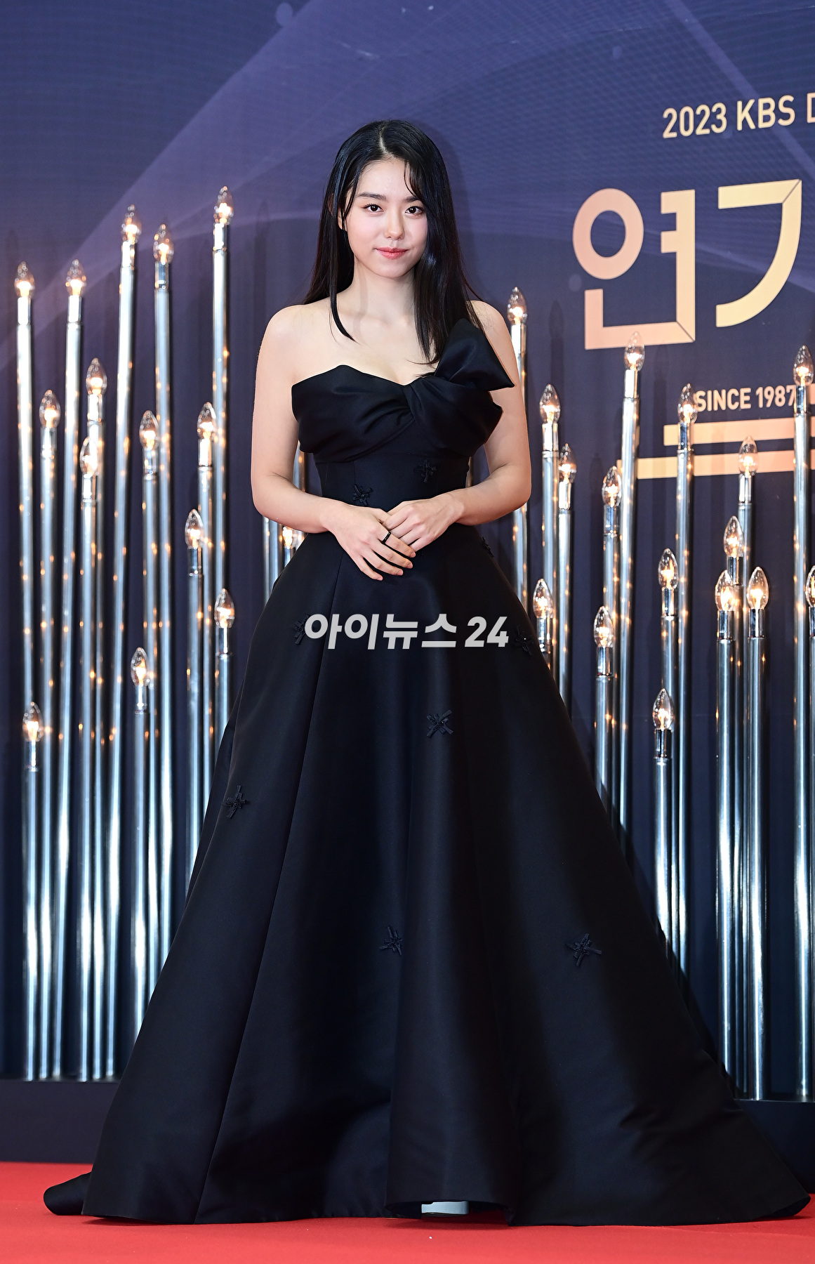 배우 김소혜가 31일 오후 서울 영등포구 여의도 KBS 신관홀에서 진행된 '2023 KBS 연기대상' 시상식에 참석하고 있다.&nbsp; [사진=정소희 기자]