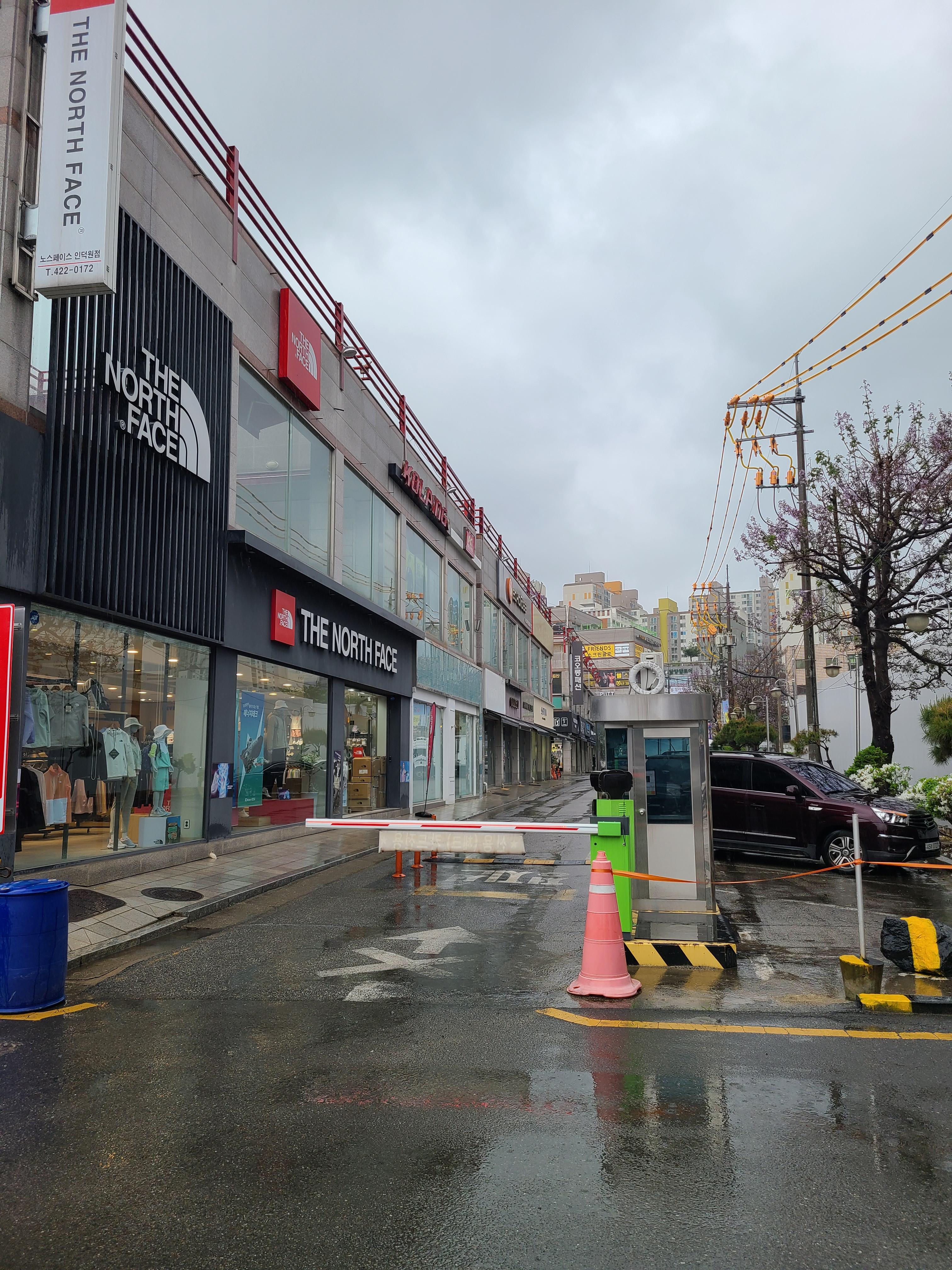 에이스하이테크시티 평촌 외관 및 주변환경4