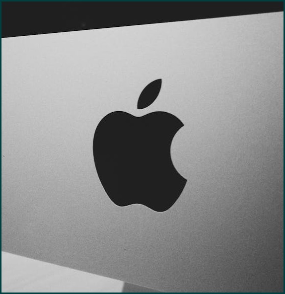 애플의 경영 철학, 기술 혁신, 미래 전략과 지속 가능한 성장 가능성