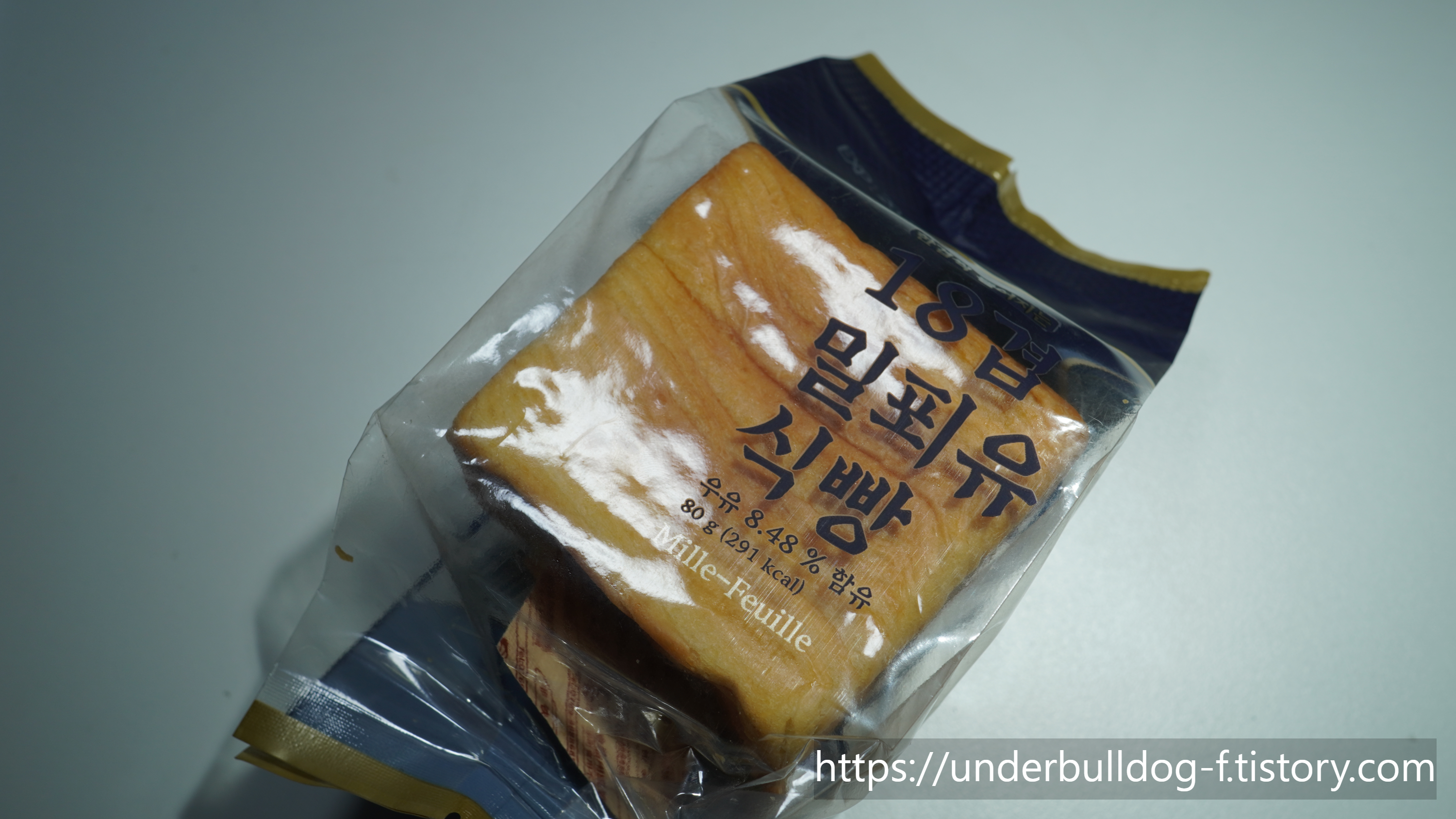 이마트24에서 발견한 18겹 밀푀유 식빵 첫인상