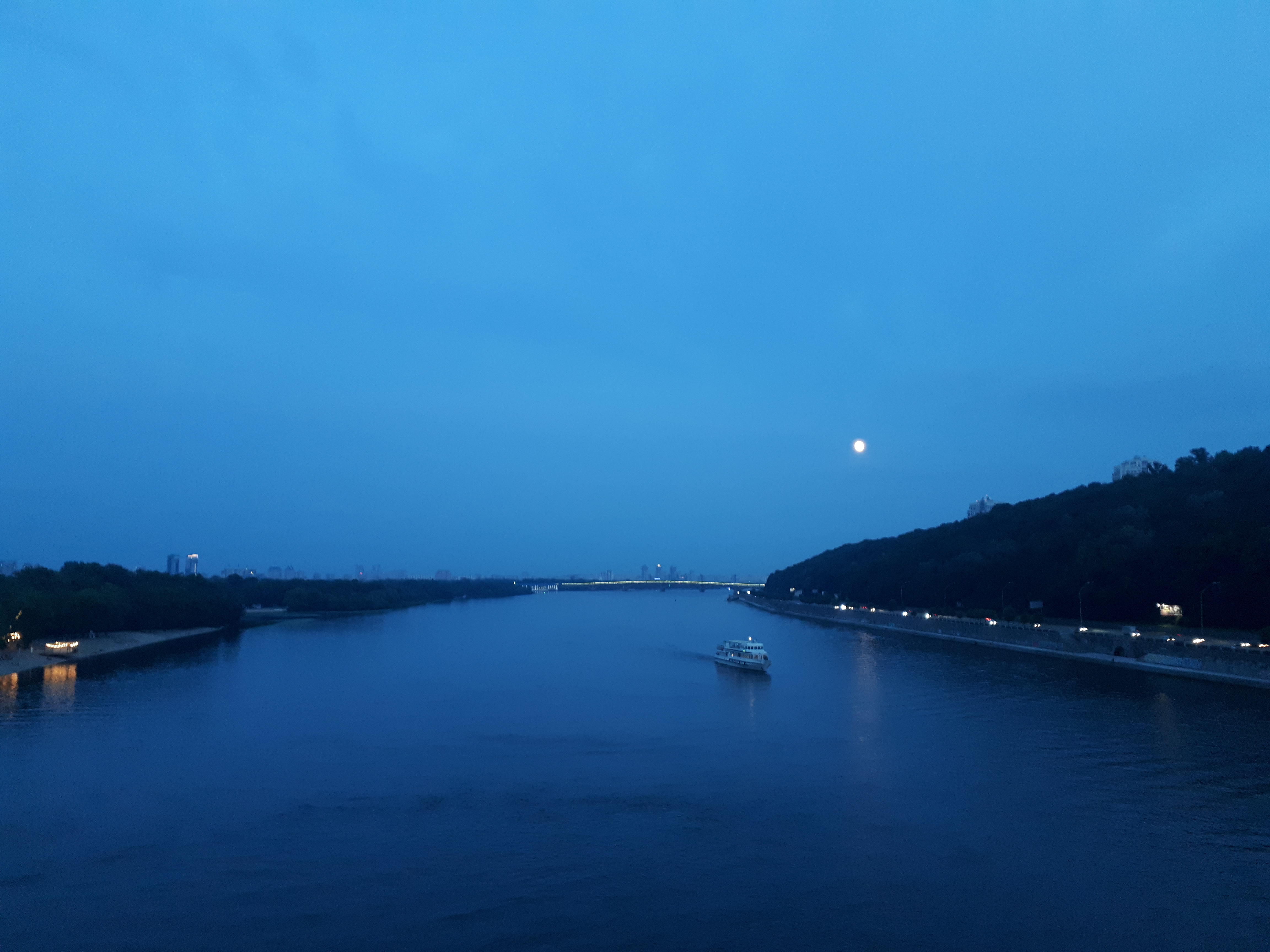 우크라이나 키이우 드니프로 강