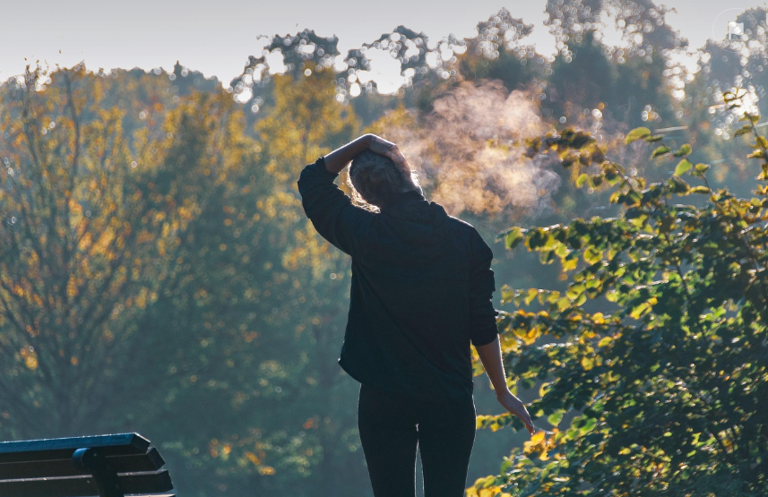 책상 앞 직장인을 위한 5분 운동 루틴