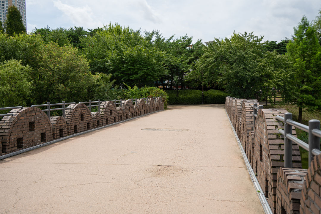 만석공원 산책로