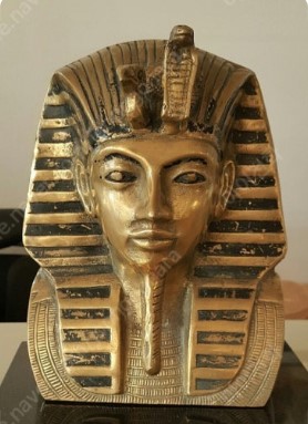 고고미술사학 파라오신전상