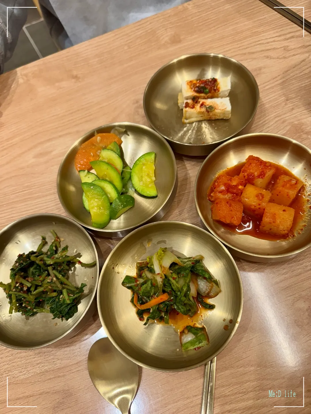 밀양-아리랑시장-반찬-기본-영남정-두부-깍두기-호박-김치