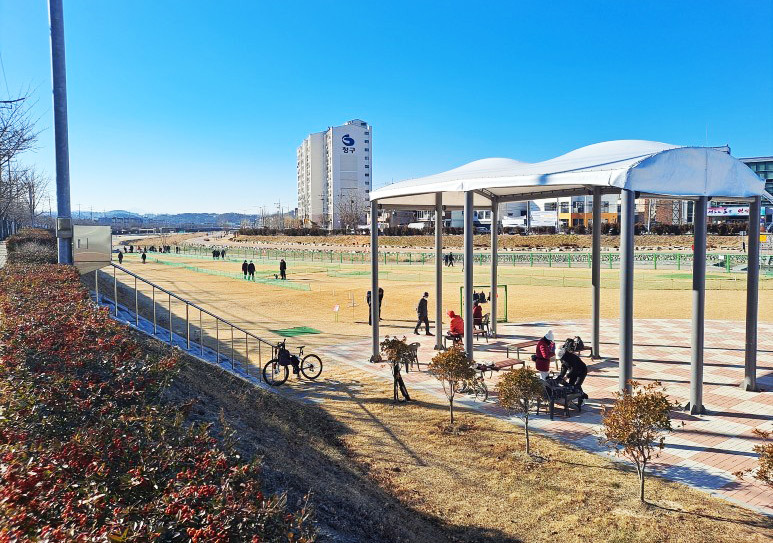 대구 도평파크골프장. 대구 동구 도평로 239 (도평동 행정복지센터 맞은편)