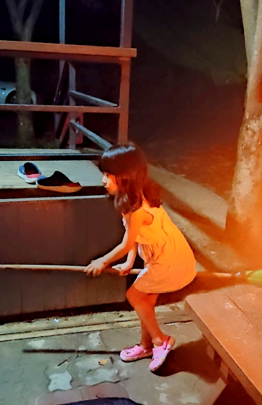 마녀흉내내는 쿠앙이