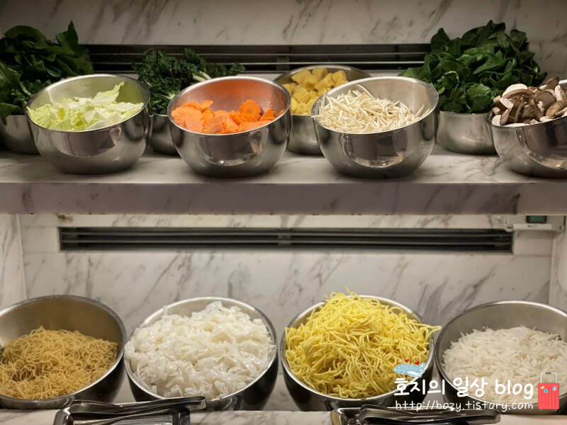 JW메리어트 싱가포르 조식뷔페 라이브 누들바