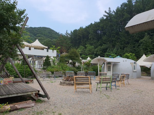 용인산토리니-캠프파이어