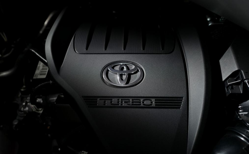 토요타 크라운 신형 성능