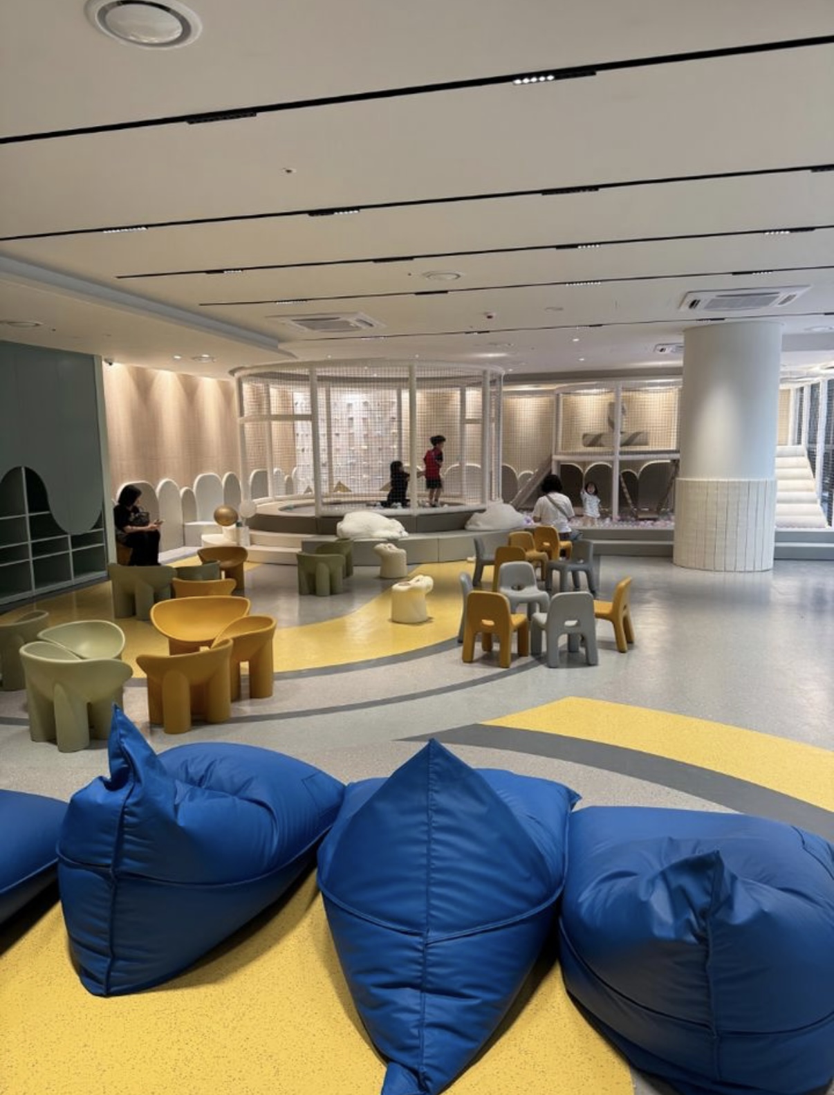 메이플자이 키즈카페 사진입니다.