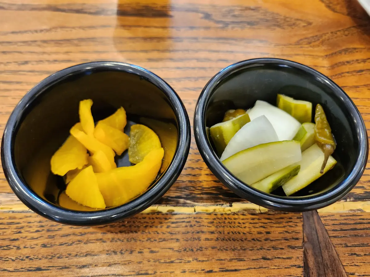 지리산-노고단-맛집-숲과브런치-단무지-피클