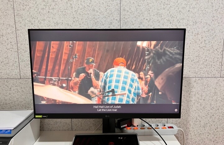 LG 울트라기어 32인치 모니터