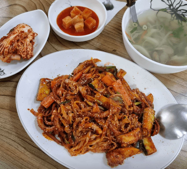 생방송투데이 칼낙볶음 광주 맛집 정보! 고수뎐