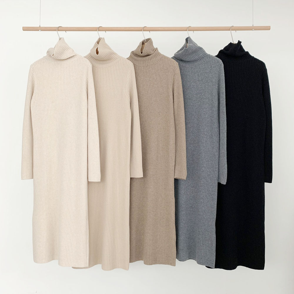 울70 기본 일자핏 목폴라 골지 니트 롱 원피스