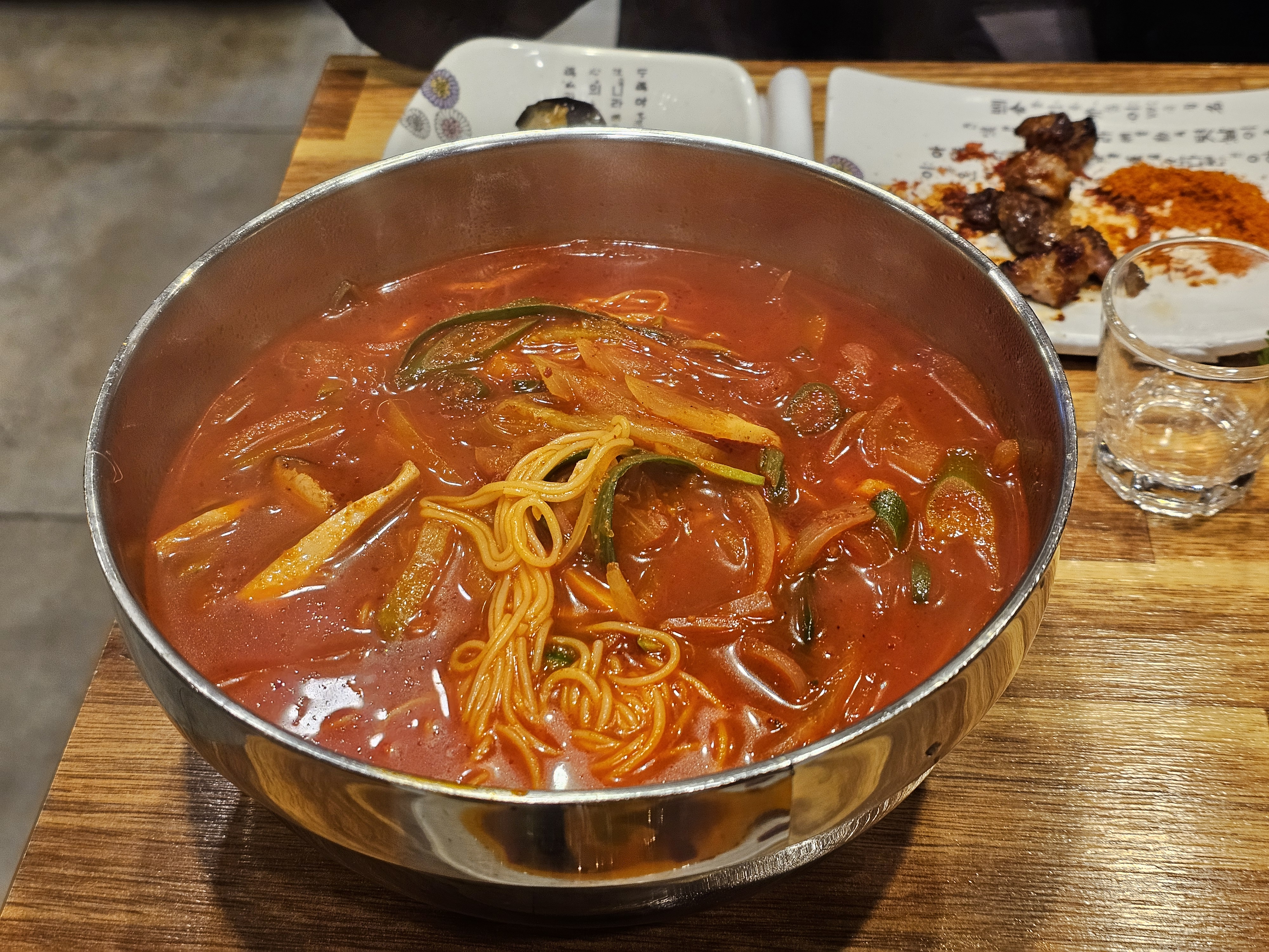 온면