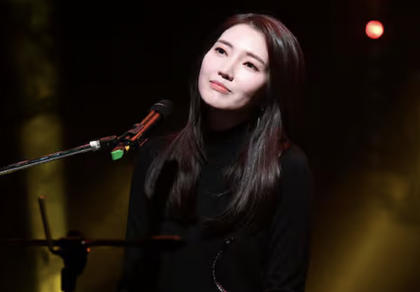 김윤주(옥상달빛)