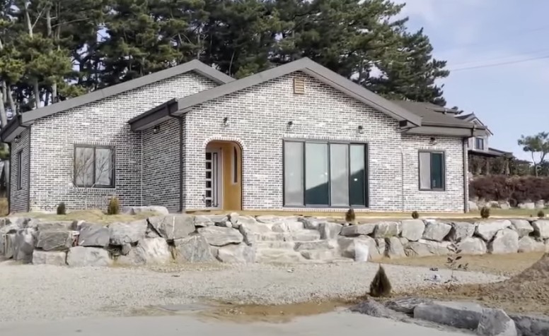 충남 태안 전원주택 매매 급매물 - 원북면 바닷가 숲속마을&#44; 근흥면 수룡리&#44; 소원면