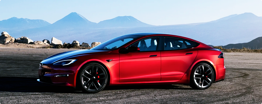 테슬라 모델 S 플레이드