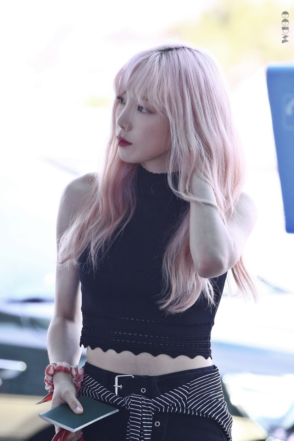 태연 공항패션 사진 태연 공항패션 사진