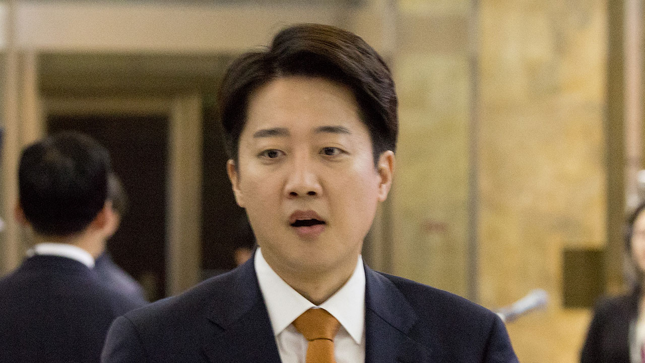 이준석 TV토론 중 발언 논란