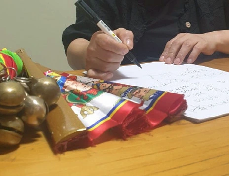 손님 점사 보는 선생님