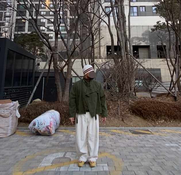 데일리룩('26.1.29.)루오에스펙 울니트햇 버킷햇 벙거지, 밴웍스 폴라티, 메이든 스웨덴 야상 모터사이클 재킷, 무신사스탠다드 벌룬팬츠, 나이키 코르테즈 옐로우 레빗 23 SE