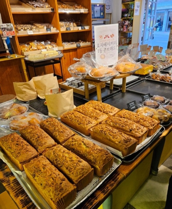 동네한바퀴-서촌-청와대-빵집-효자베이커리