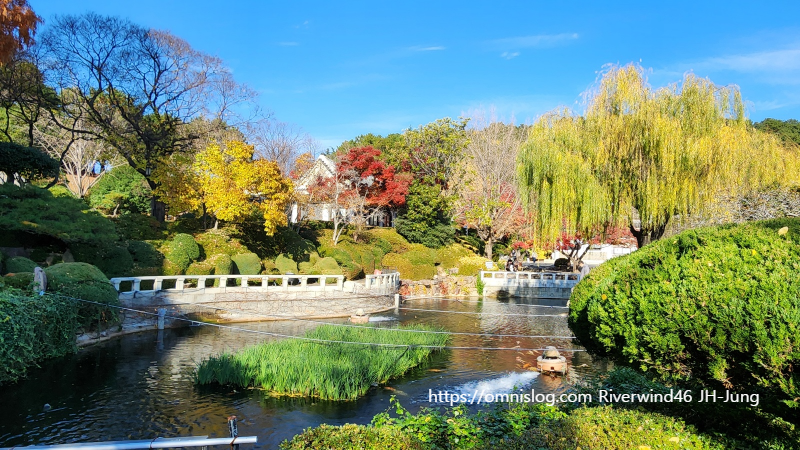 부산 충렬사 가을 전경
