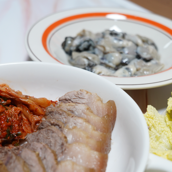 수육-김치-굴