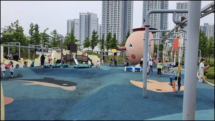 청라호수공원-피노키오놀이터