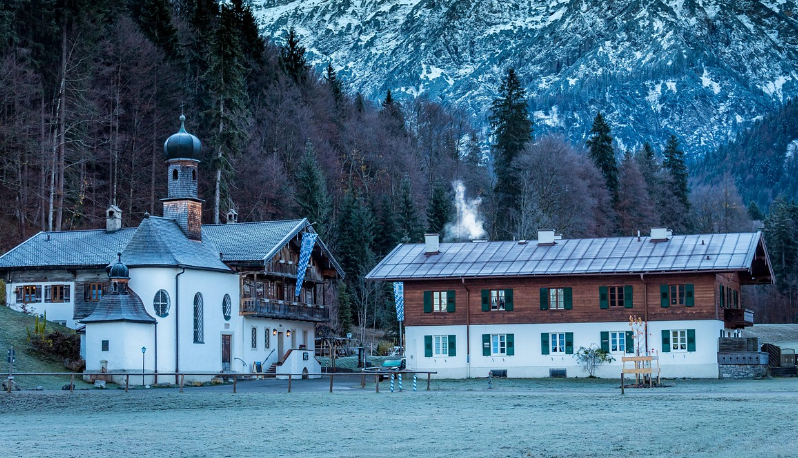 수강료 및 자비부담금