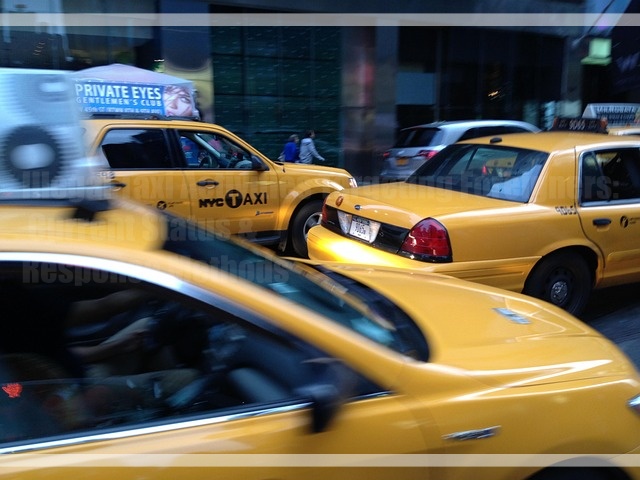 Illegal Taxi Activities Targeting Foreigners: Current Status & Response Methods