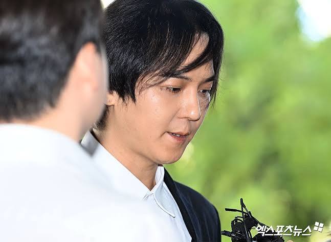 송민호 병역법 위반