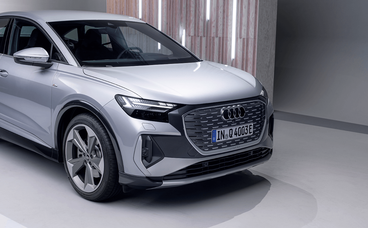 아우디 e-트론