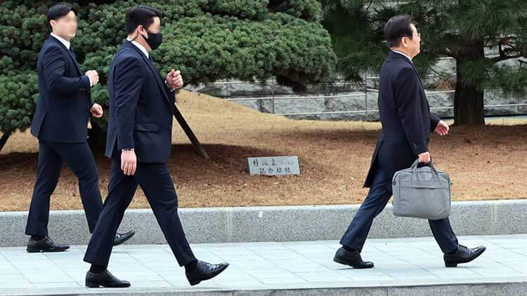 이재명 대표, 암살 예고에 신변보호 시작