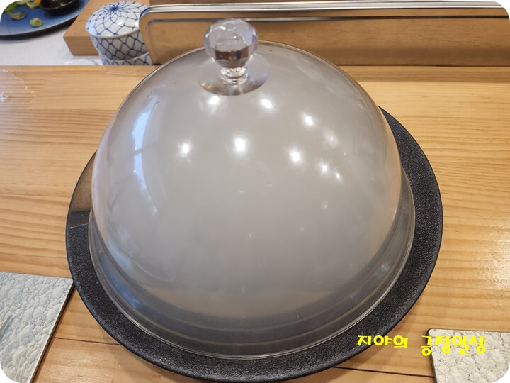 우주선모양에서 훈연중